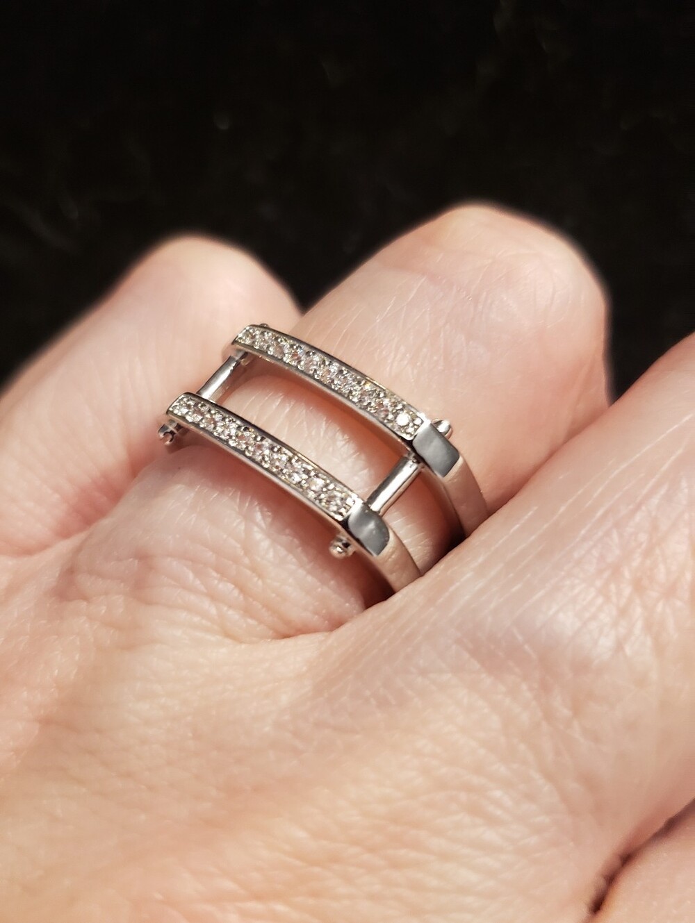 NEW Minimalist Silver Ring W/ A Little Bling Sz 6.5, Squared-off Design, So Cool